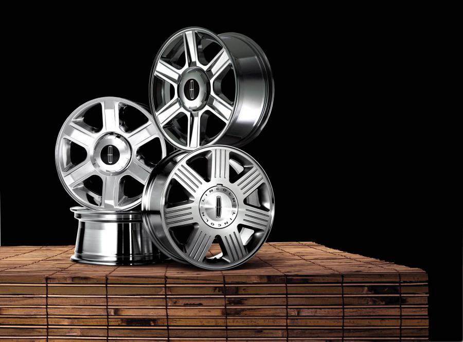  Lincoln Aviator 2003 года  (фото 15 из 57)